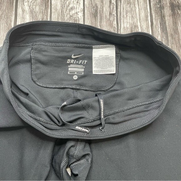 Nike Women's Short Leggings Bermuda Length Dri-Fit M Med Medium Black White - Picture 3 of 11